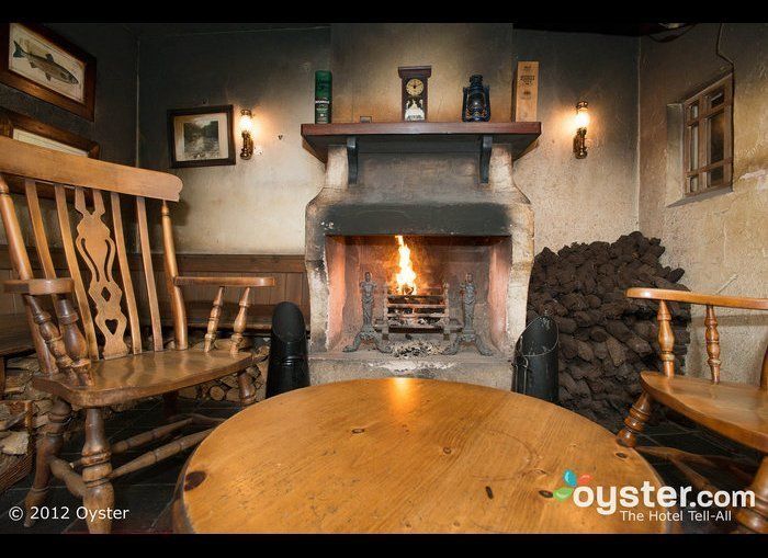 Toasty Feature: The Peat-Burning Fireplace