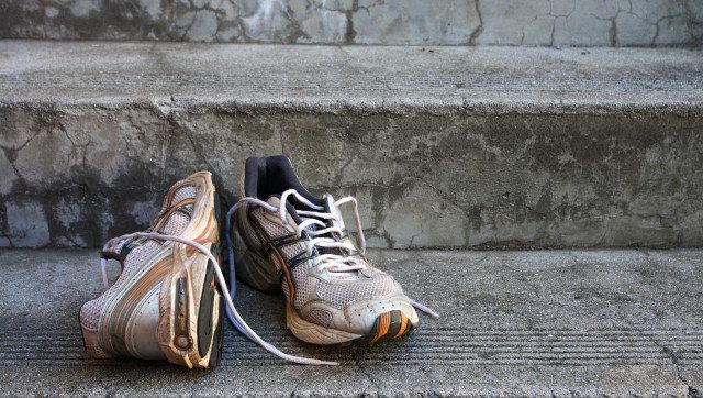 How To Deodorize Smelly Shoes | HuffPost Life