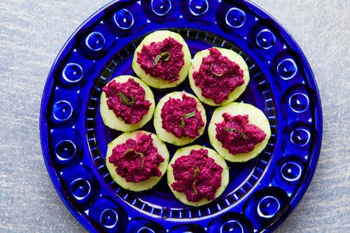 Beet Hummus