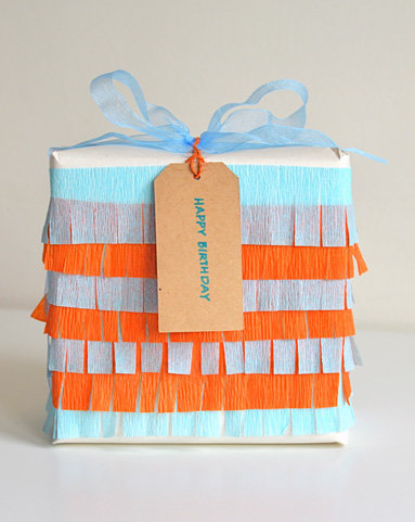 Earth Friendly} Gift Wrapping Ideas | Justina Blakeney