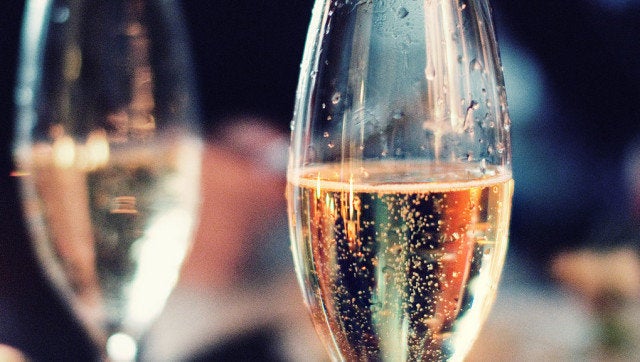 The Best Sparkling Wine Under Our Taste Test Results Huffpost Life