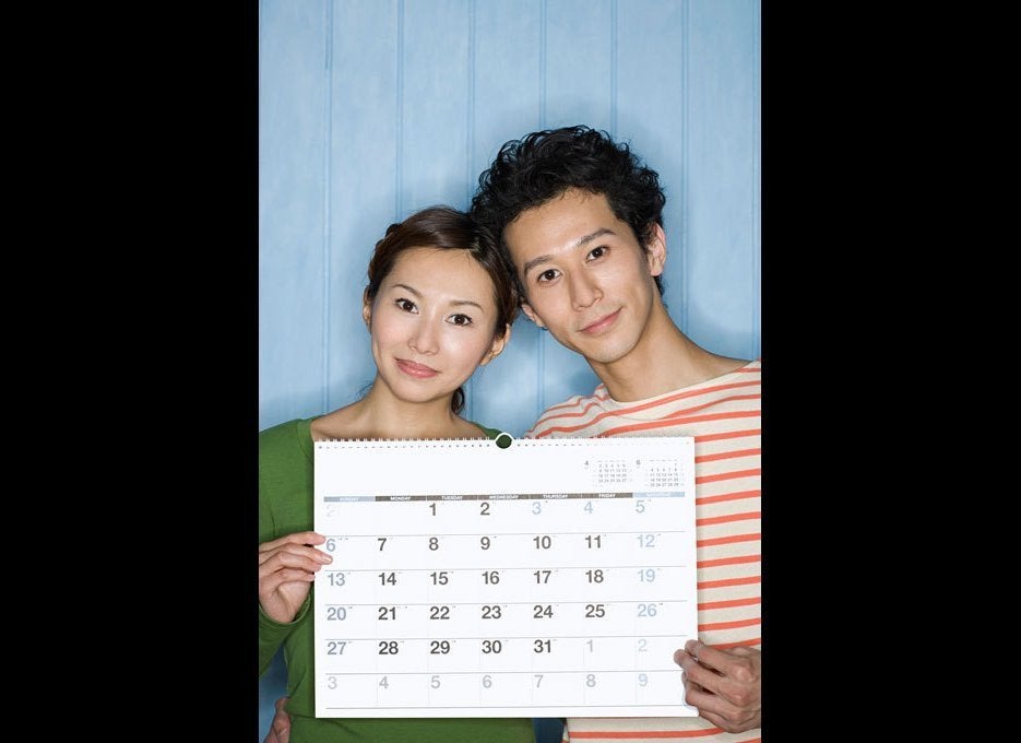 14 Ways To Cut Your Wedding Budget In Half Huffpost Life 14 Ways To Cut Your Wedding Budget In Half