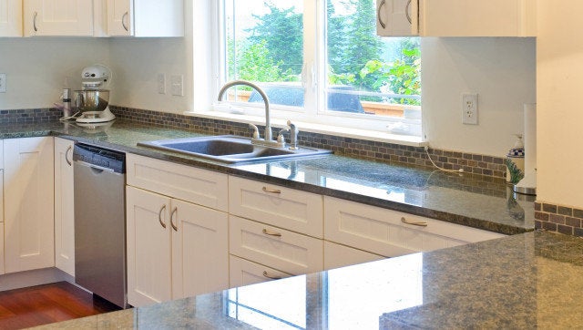 Beautiful Modern Kitchen in New Luxury Home