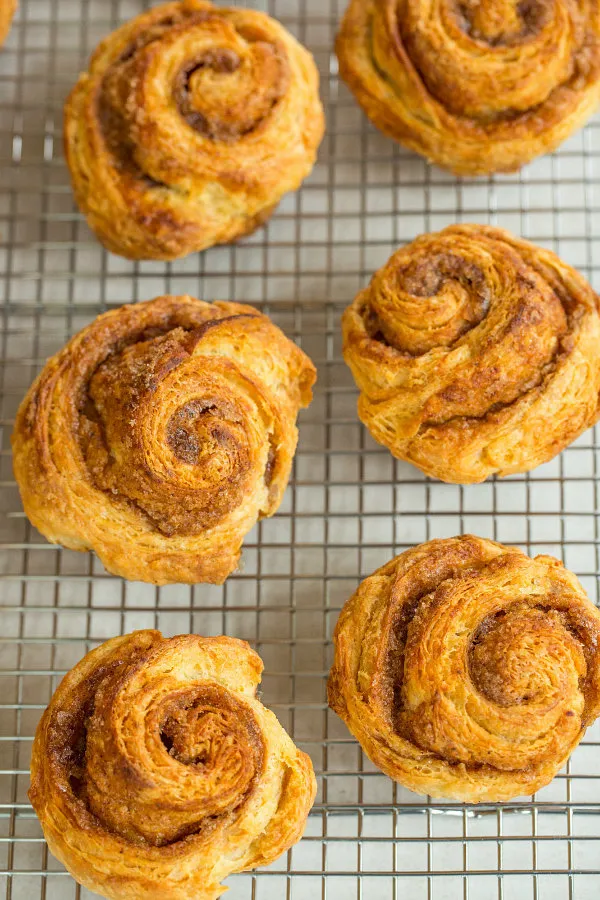 Sticky cinnamon rolls, recipe in comments! : r/RiceCookerRecipes