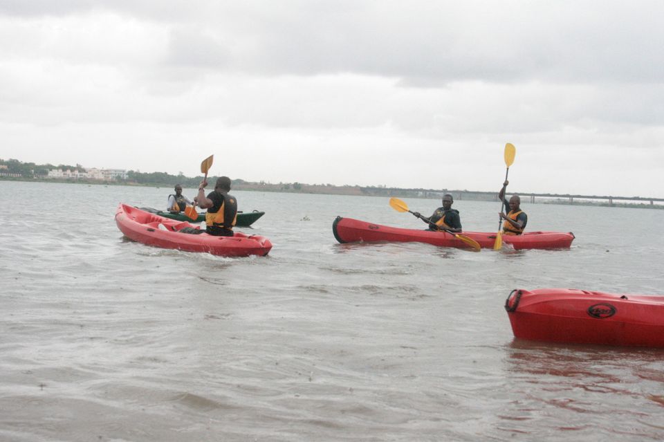 Canoe Sur Le Niger