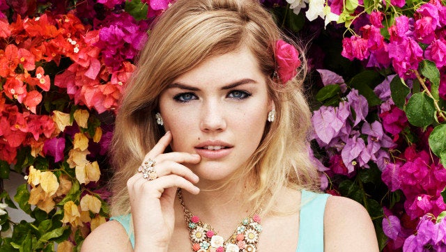 GORGEOUS! Kate Upton lands 1st ever Vogue cover