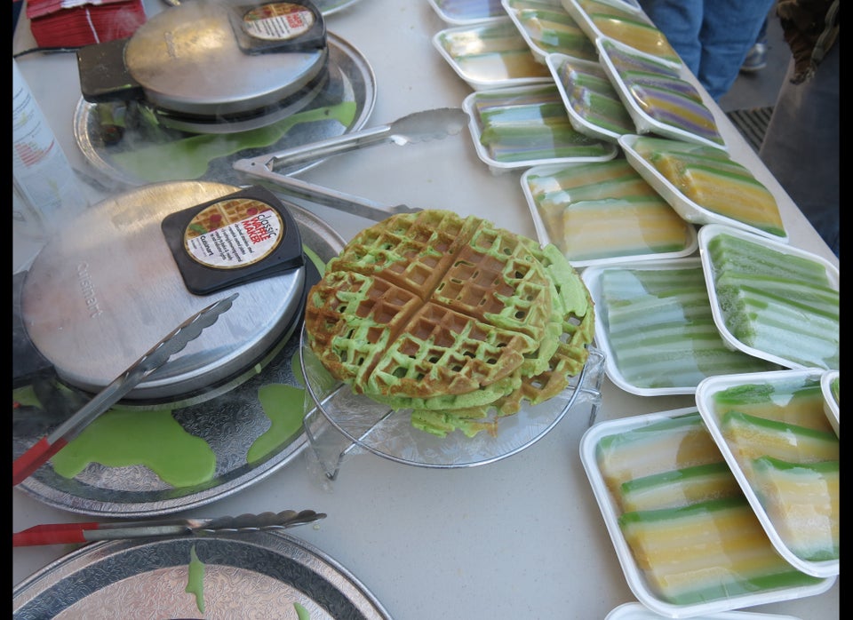 Pandan Waffles: Vietnam