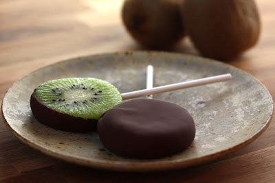 Chocolate Covered Kiwi Popsicles