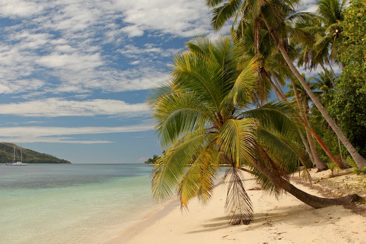 How To Choose A South Pacific Island | HuffPost Life