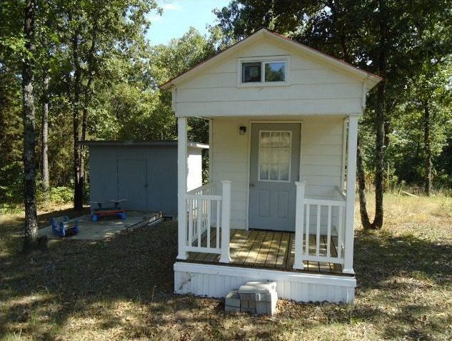 128-Square-Foot Home In Dover Arkansas 