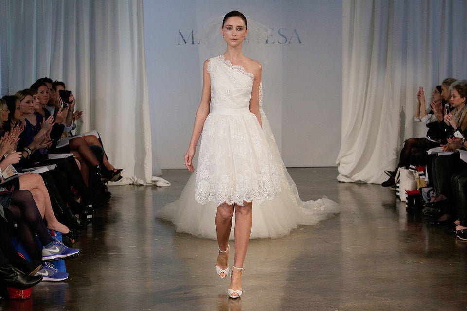 Kleinfeld short hot sale wedding dresses