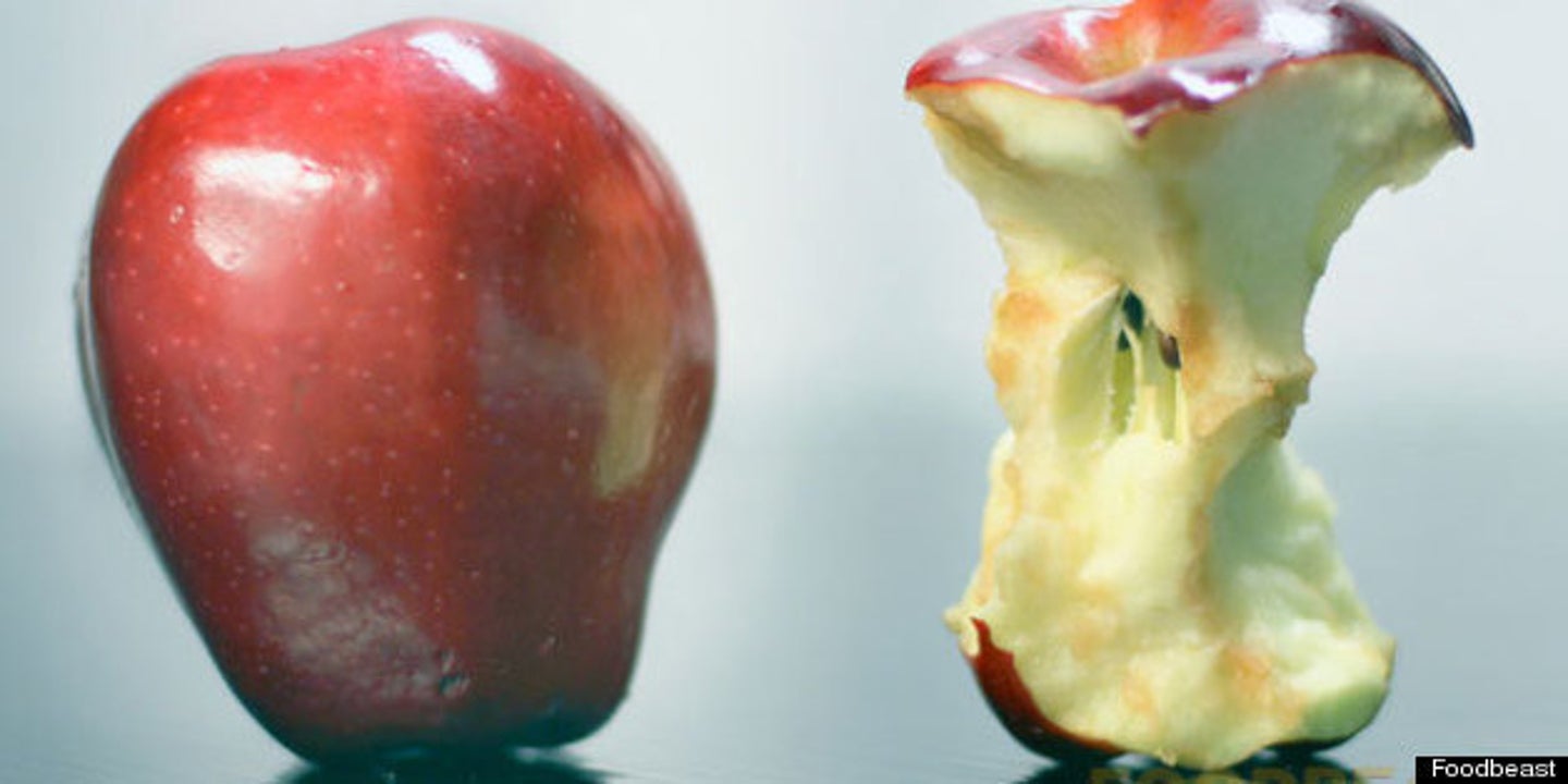 So Apparently, We've Been Eating Apples All Wrong [VIDEO] | HuffPost Life