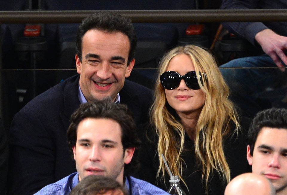 Sunglasses Inside Celebrities Shield Themselves From