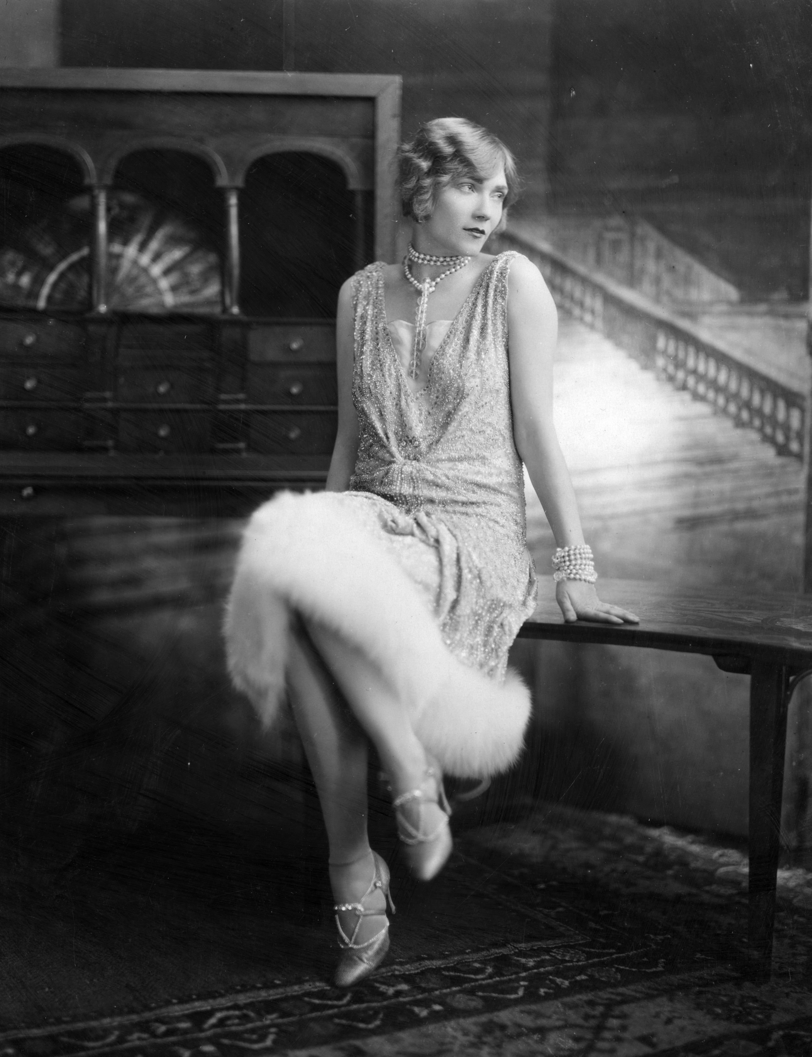 flapper style clothing