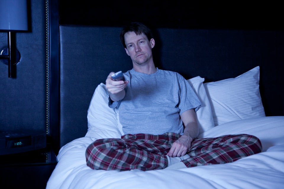 10 Sleep Mistakes You Re Probably Making Huffpost Life