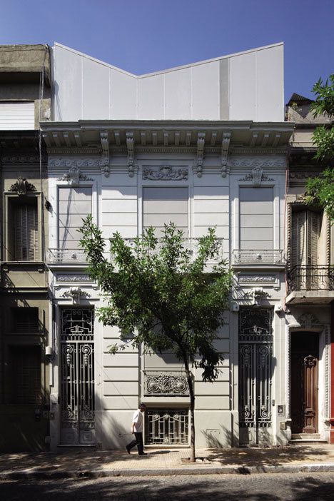 Venturini House In Buenos Aires, Argentina By Adamo-Faiden