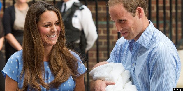 LONDON, UNITED KINGDOM - JULY 23: Catherine, Duchess of Cambridge and Prince William, Duke of Cambridge leave The Lindo Wing of St Mary's Hospital with their newborn son at St Mary's Hospital on July 23, 2013 in London, England. (Photo by Samir Hussein/WireImage)