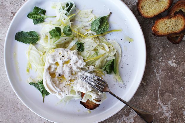 Lemon And Olive Oil Marinated Fennel With Burrata And Mint
