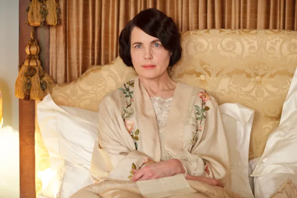 Elizabeth mcgovern hot