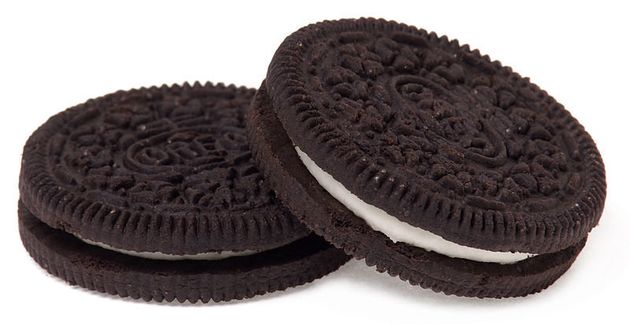 Double Stuf Oreos Don T Actually Have Double The Creme Huffpost Life