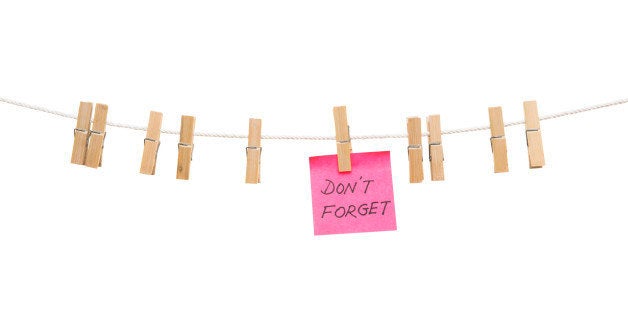 'don't forget' note on a clothesline