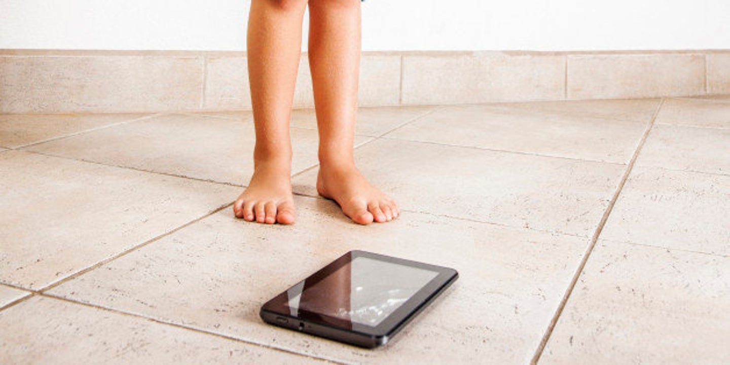 Electronic Devices Damaged By Kids Have Cost Families $2.8 Billion In 5 ...