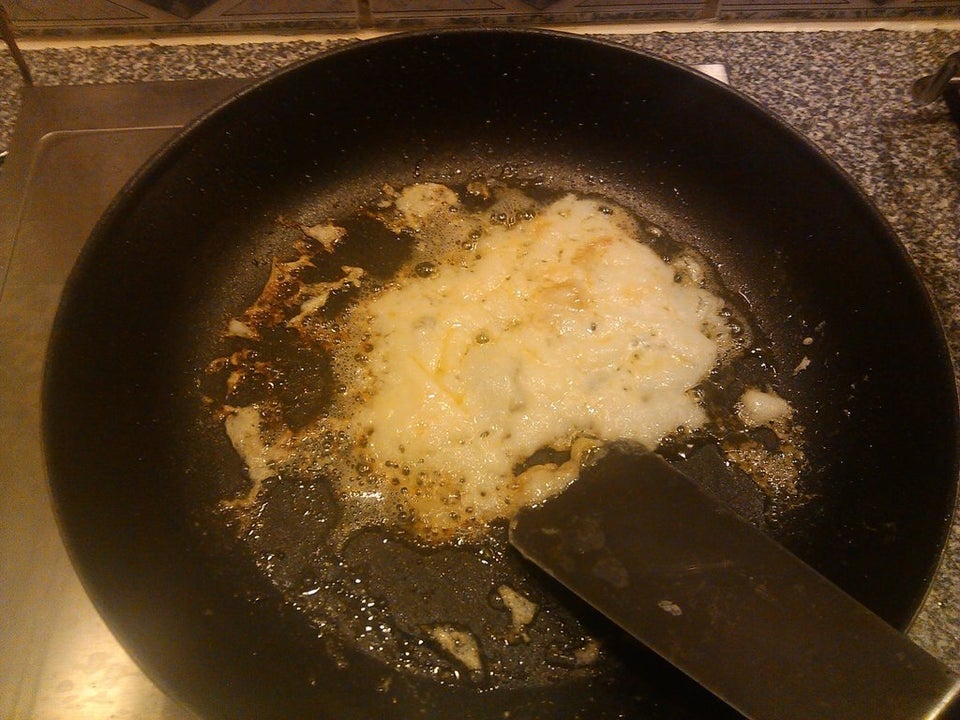 Pancake Fails: The Worst Batches On The Internet (PHOTOS) | HuffPost Life