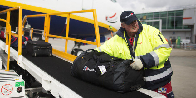 ryanair baggage handler