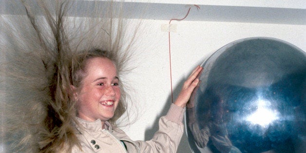9 Ways To Win The War On Static Hair | HuffPost Life 9 Ways To Win The War On Static Hair | HuffPost Life