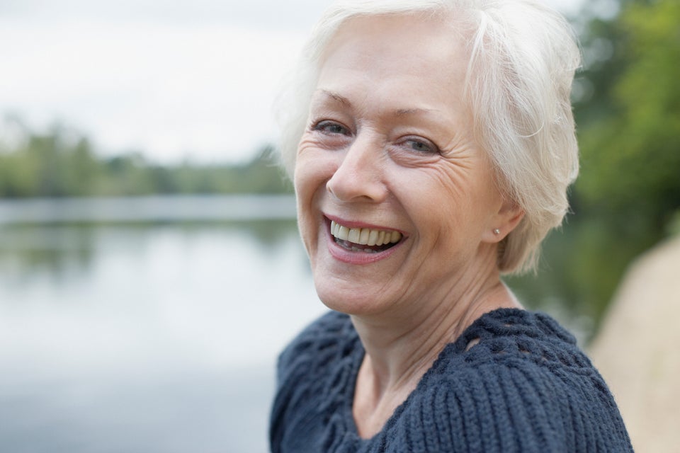 Older ladies in conversation 4