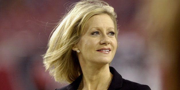 TAMPA, FL - OCTOBER 19: NBC commenator Andrea Kremer reports from the sidelines as the Tampa Bay Buccaneers host the Seattle