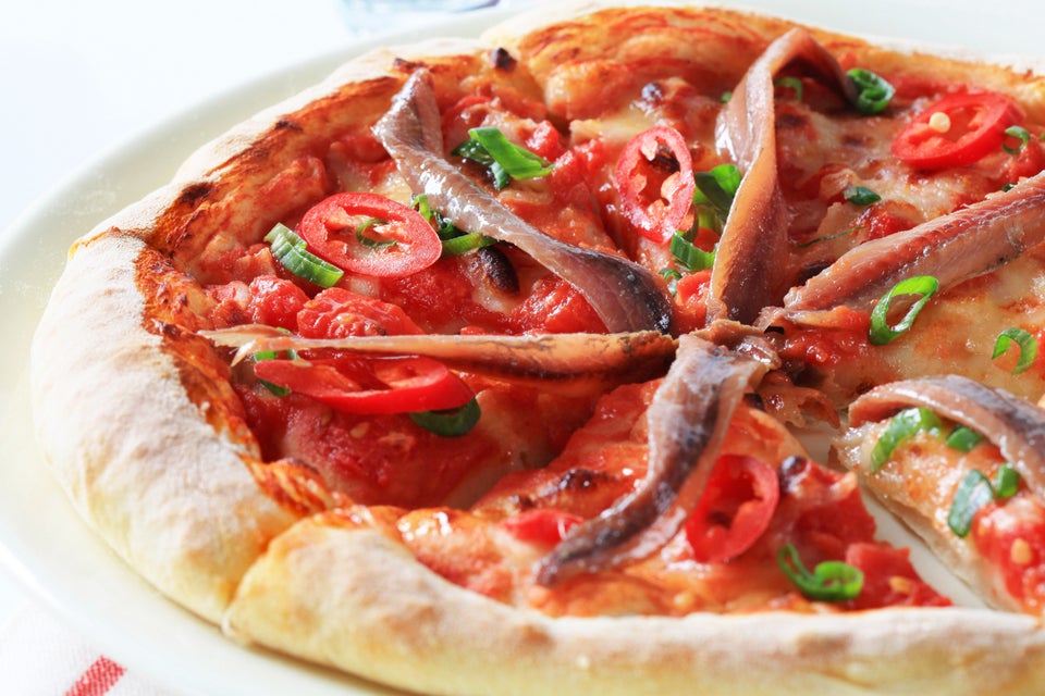 What Your Favorite Pizza Topping Says About You | HuffPost Life