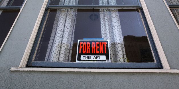 SAN FRANCISCO - JULY 08: A sign advertising an apartment for rent is displayed in a window July 8, 2009 in San Francisco, California. As the economy continues to falter, vacancy rates for U.S. apartments have spiked to a twenty two year high of 7.5 percent, just short of the record high of 7.8 percent set in 1986. (Photo by Justin Sullivan/Getty Images)