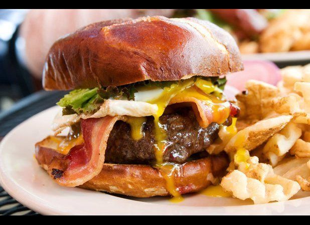 The 5 Best Burgers in America | HuffPost Life