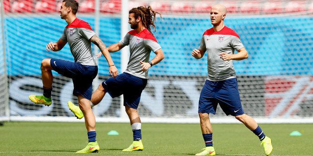 RECIFE, BRAZIL - JUNE 25: (L-R) Geoff Cameron, Kyle Beckerman, and Michael Bradley of the United States work out during training at Arena Pernambuco on June 25, 2014 in Recife, Brazil. (Photo by Kevin C. Cox/Getty Images)