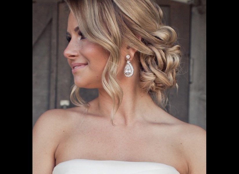 Fresh Hairstyles Ideas For Every Kind Of Bride Huffpost Life