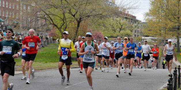 Women Pace Marathons Better Than Men Do | HuffPost Life