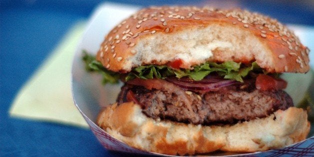 Continuing my burger theme, I had a grileld sirloin burger at Tiki Hut Bar & Grille on pier 63 (the barge). It was very good, although slightly overcooked. And although it was grilled, it lacked that delicious burnty grill flavor. Much more expensive too, at $8, but very filling. To it's credit, unlike Shake Shack, I did not feel the need to get fries to make it a complete meal.