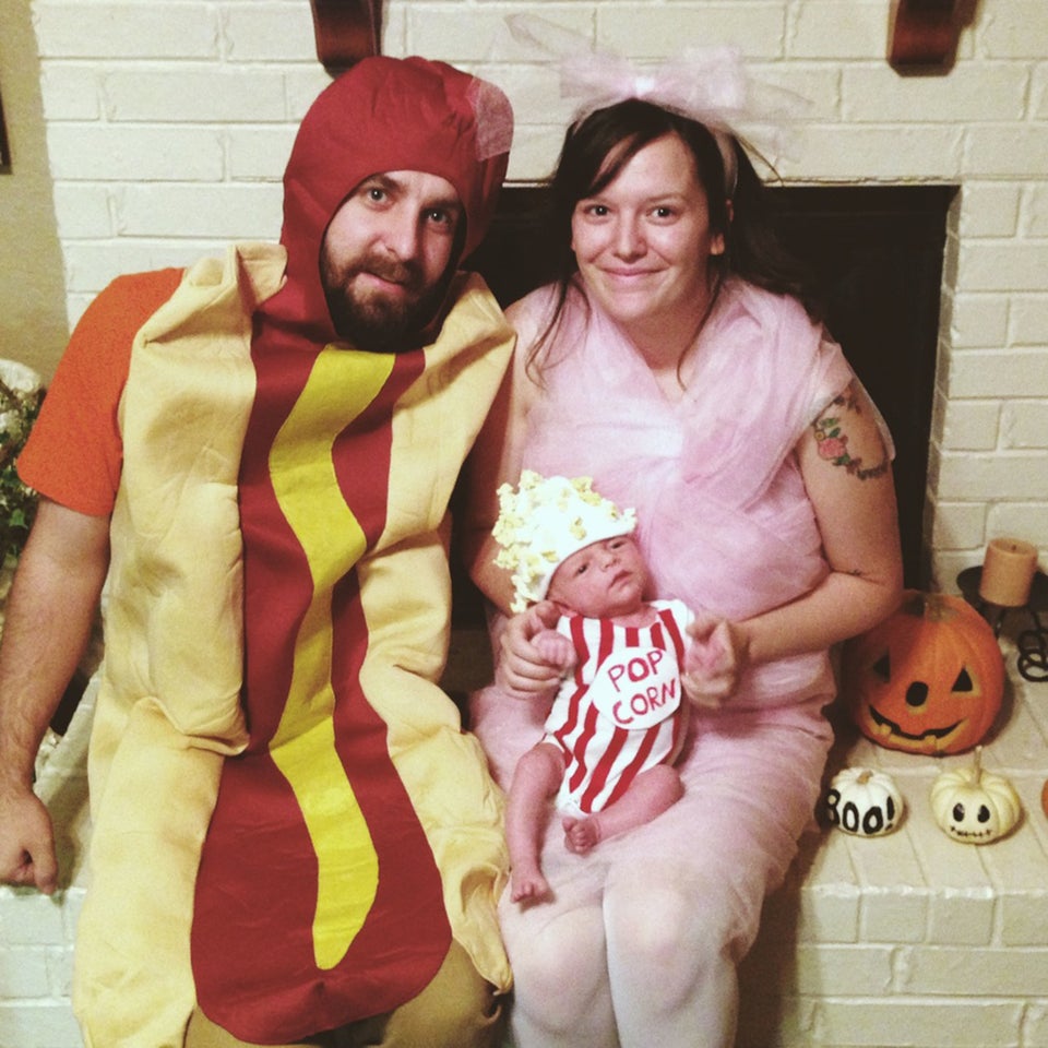 Family Halloween Costumes That Prove Dressing Up Is Not Just Child's ...