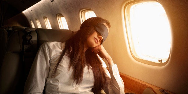 A Step-By-Step Guide To Coping With Jet Lag | HuffPost Life