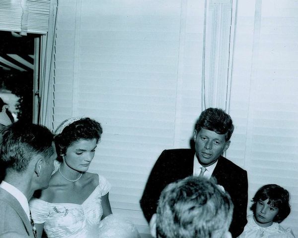 These Rare Photos From JFK And Jackie's Wedding Were Found In A ...
