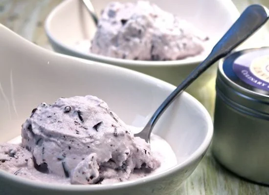 Baskin Robbins New Camouflage Ice Cream Sadly Won T Make Your Waistline Disappear Huffpost Life