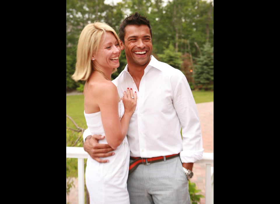 Kelly Ripa and Mark Consuelos Photos