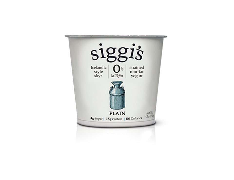 Best Skyr Icelandic Yogurts on the Market [Taste Test]