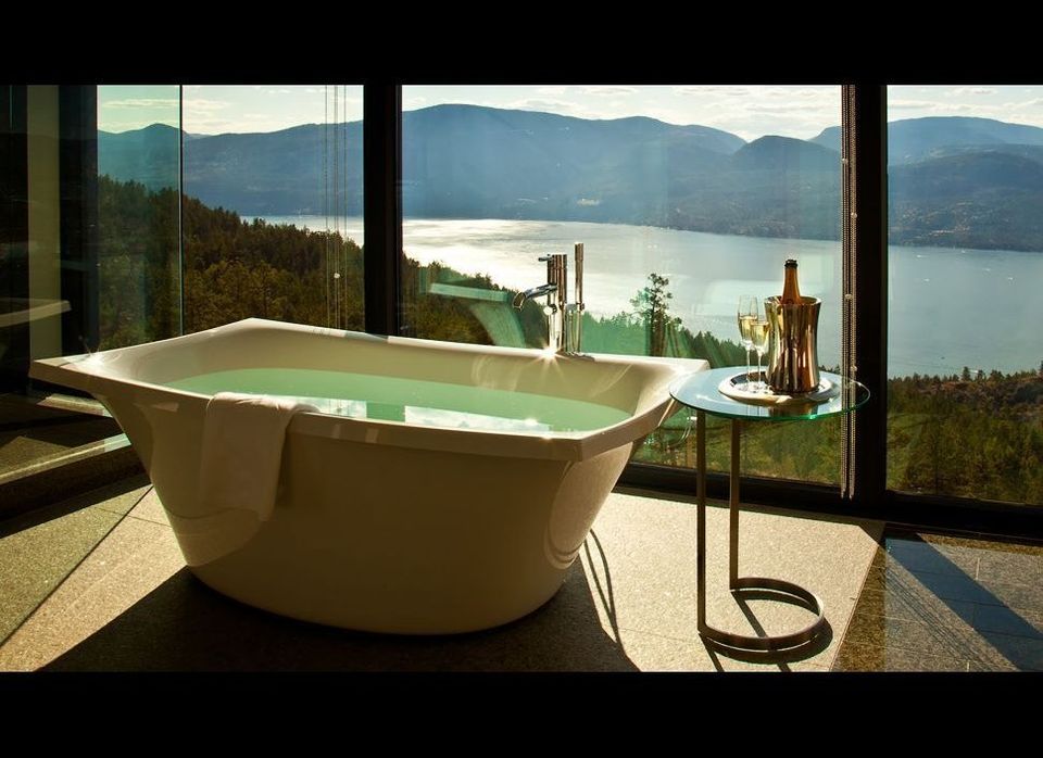British Columbia: Sparkling Hill Resort