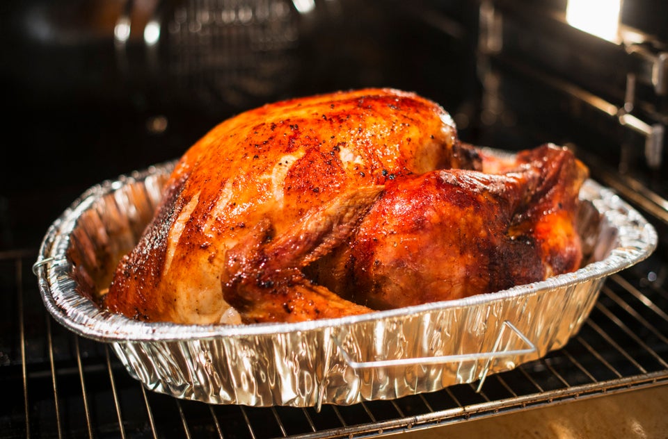 13 Cooking Hacks You Need To Survive This Thanksgiving | HuffPost Life