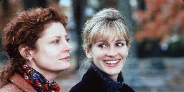 382322 01: 1999 Julia Roberts And Susan Sarandon Star In The Movie 'Stepmom.' (Photo By Getty Images)