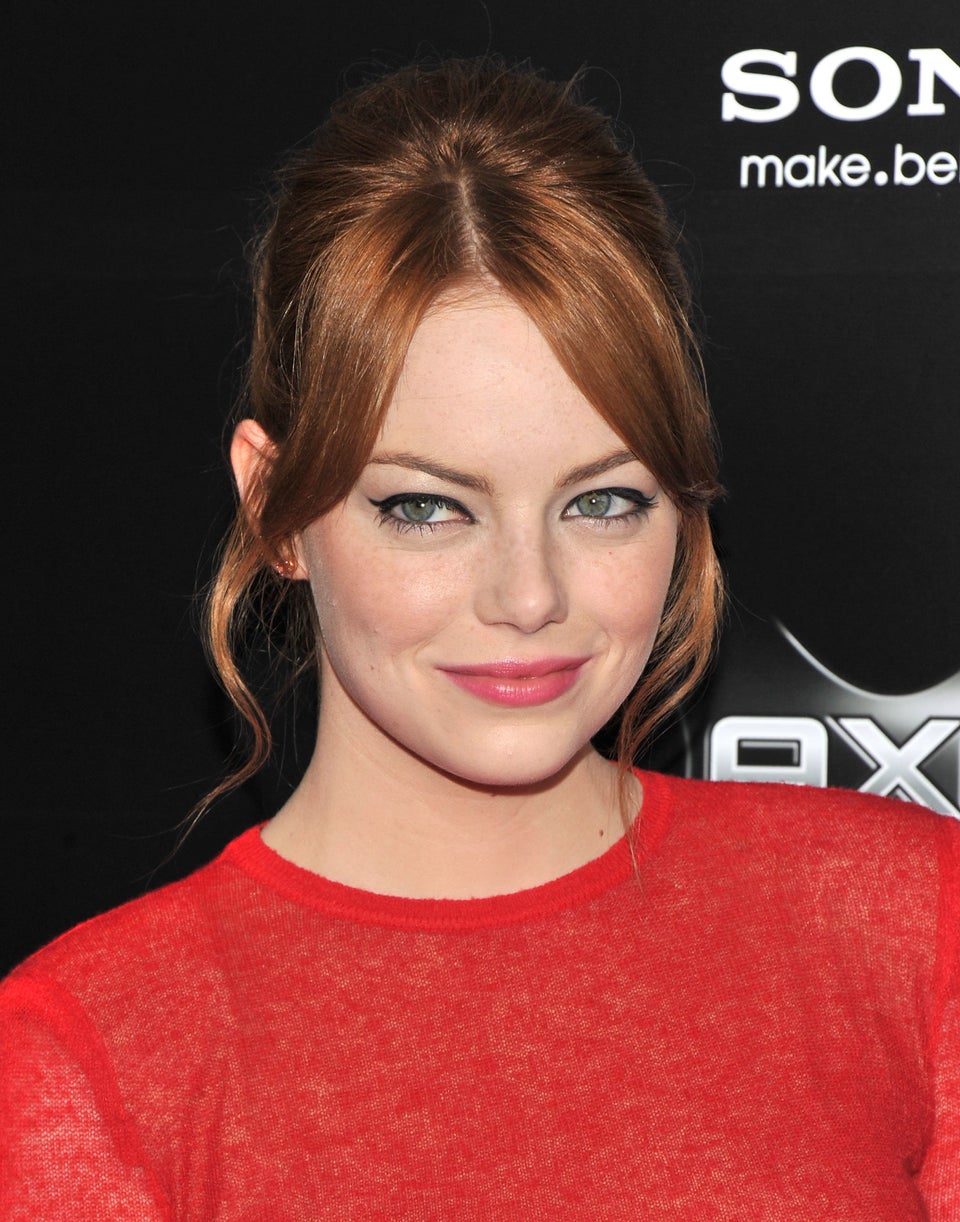 Emma Stone's Curtain Bangs Hair Makeover: Photos – Hollywood Life