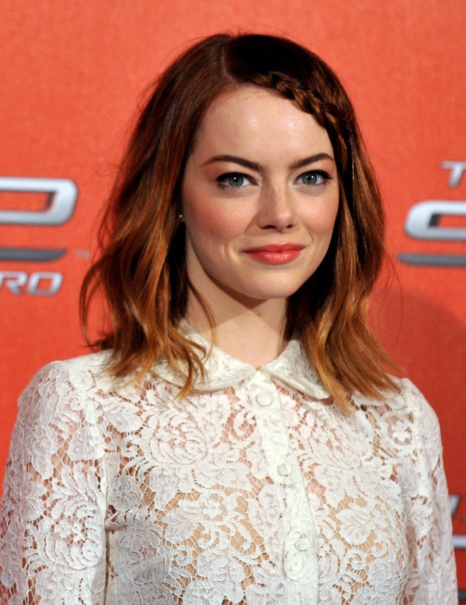 Emma Stone's Curtain Bangs Hair Makeover: Photos – Hollywood Life