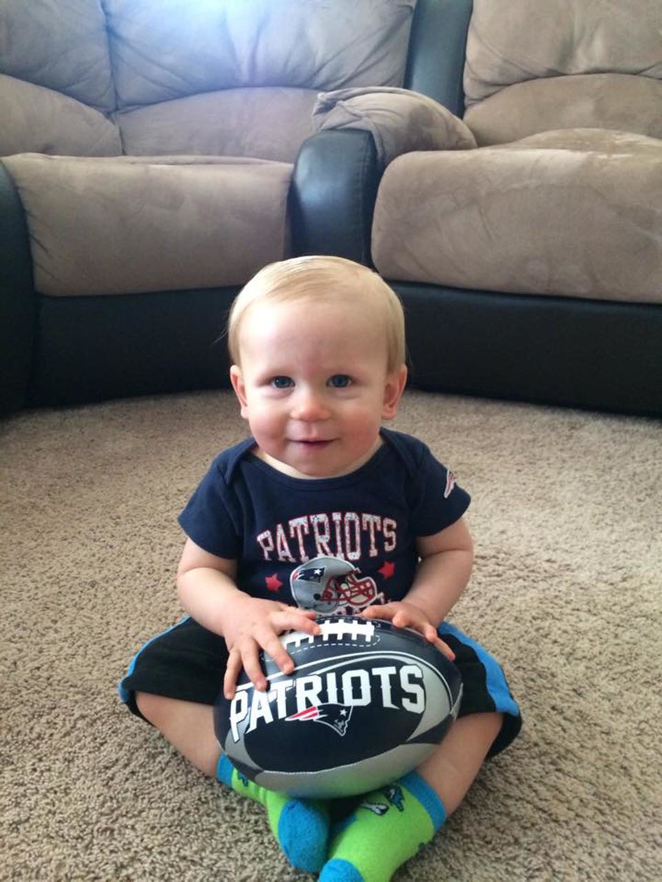 7 Adorable Baby Onesies For Patriots Fans Because They've